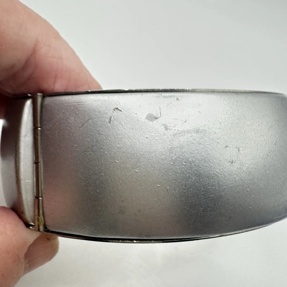 N/A vintage hinged